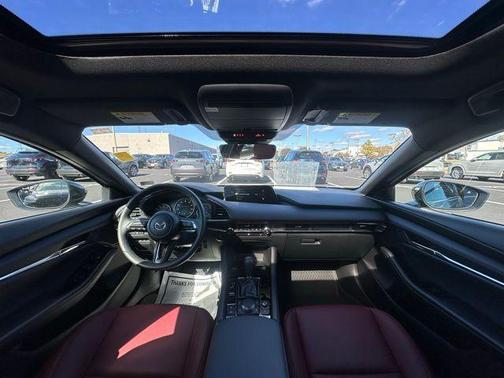 2025 Mazda Mazda3 Carbon Edition