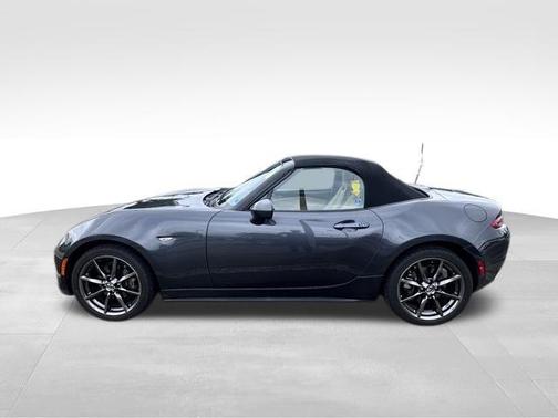Meteor Gray 2016 Mazda MX-5 Miata Grand Touring
