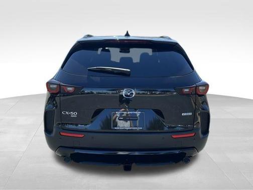 2026 Mazda CX-50 Premium