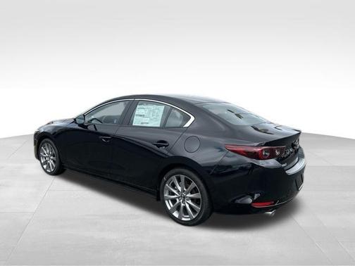 2025 Mazda Mazda3 FWD w/Preferred Package