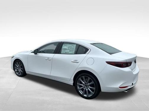 2025 Mazda Mazda3 FWD w/Preferred Package