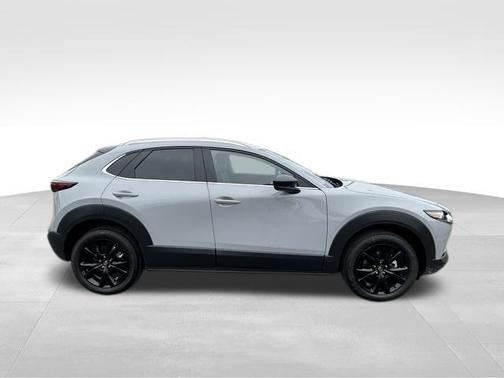 2025 Mazda CX-30 Select