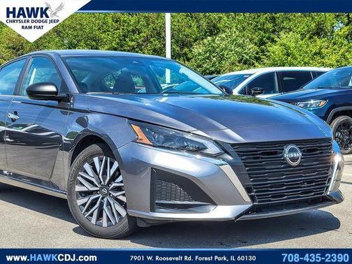 Gun Metallic 2024 Nissan Altima 2.5 SV