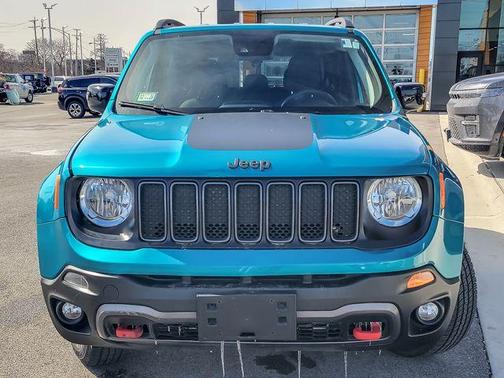 2022 Jeep Renegade Trailhawk