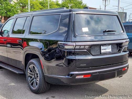Gloss Black 2026 Jeep Grand Wagoneer L Base