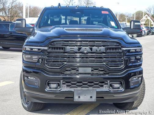 Diamond Black 2026 RAM 3500 Laramie