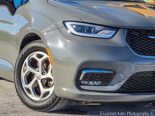 2023 Chrysler Pacifica Limited