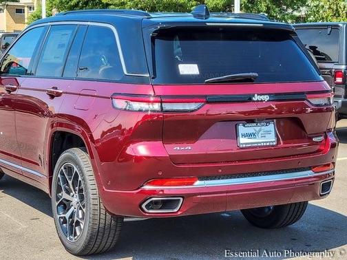 2025 Jeep Grand Cherokee Summit