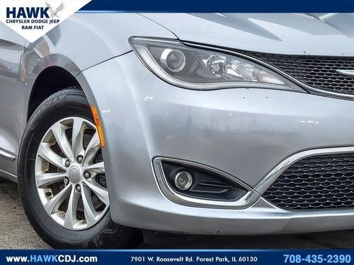 2018 Chrysler Pacifica Touring-L