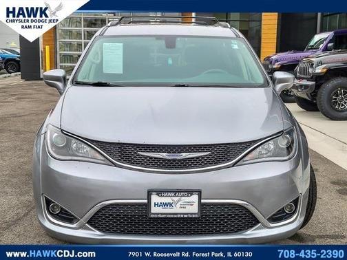 2018 Chrysler Pacifica Touring-L
