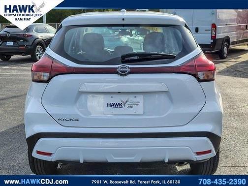 2024 Nissan Kicks S