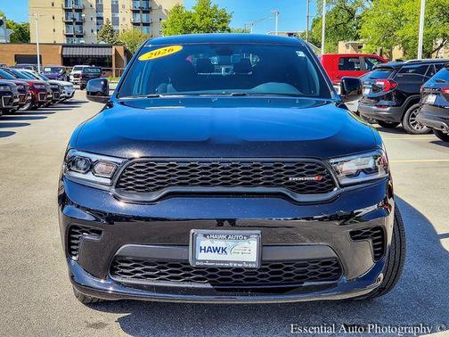 DB Black Crystal Clearcoat 2026 Dodge Durango GT