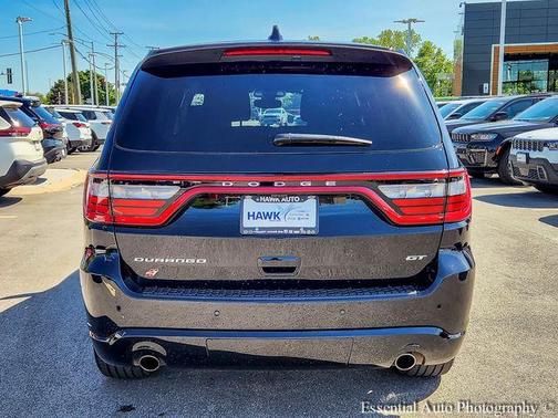 DB Black Crystal Clearcoat 2026 Dodge Durango GT