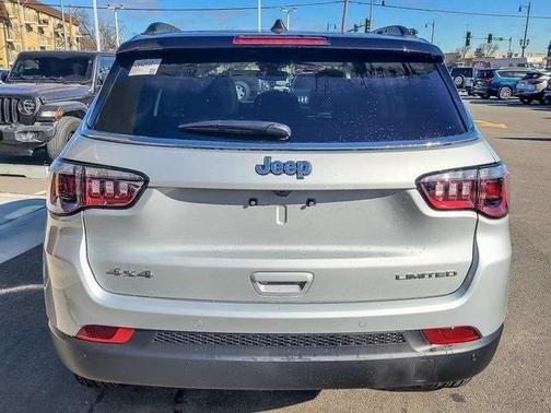 Silver Zynith 2026 Jeep Compass Limited