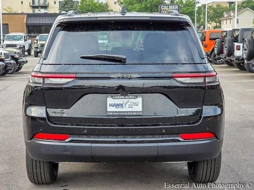 2025 Jeep Grand Cherokee Laredo X