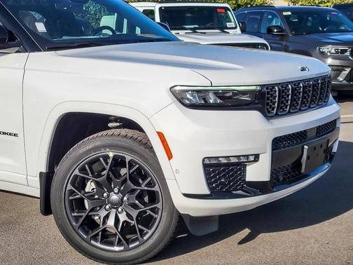 2025 Jeep Grand Cherokee L Summit