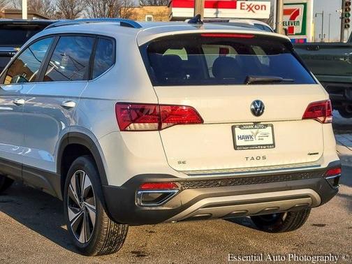 2024 Volkswagen Taos 1.5T SE