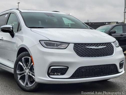 2026 Chrysler Pacifica Pinnacle