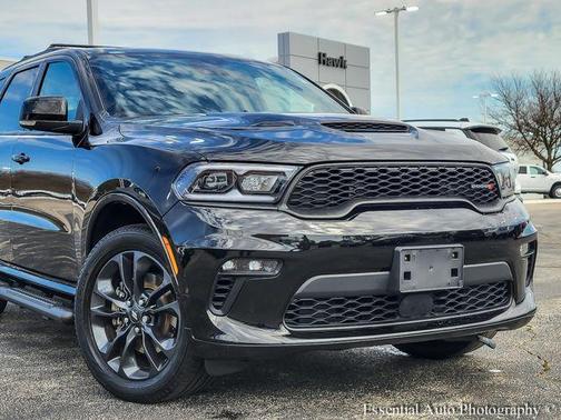 DB Black Crystal Clearcoat 2023 Dodge Durango GT