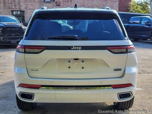 2025 Jeep Grand Cherokee Overland