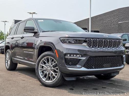2025 Jeep Grand Cherokee Summit