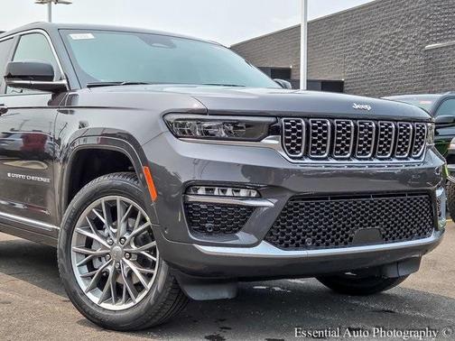 2025 Jeep Grand Cherokee Summit