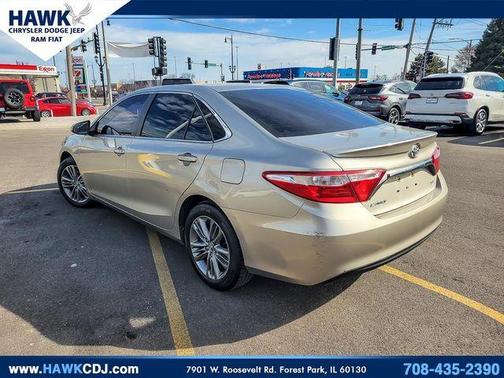 2017 Toyota Camry SE