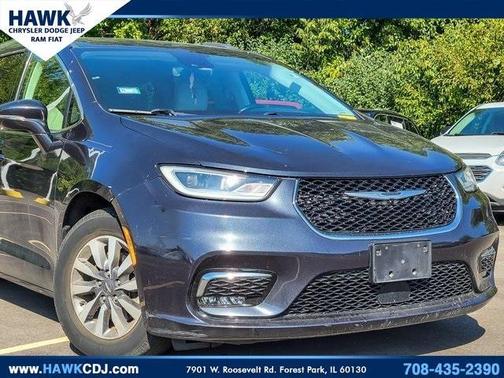 2021 Chrysler Pacifica Touring-L