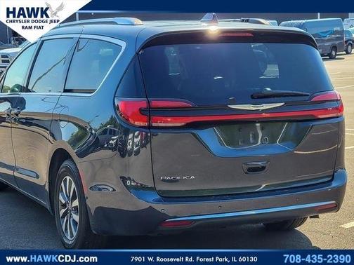 2021 Chrysler Pacifica Touring-L