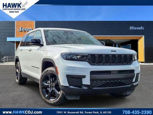 Bright White Clearcoat 2023 Jeep Grand Cherokee L Laredo