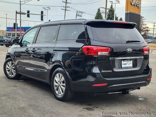 2017 Kia Sedona LX