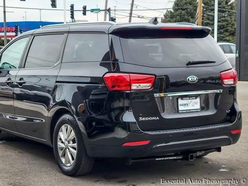 2017 Kia Sedona LX