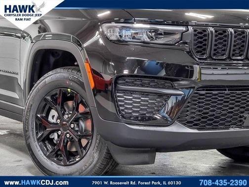 2025 Jeep Grand Cherokee Laredo