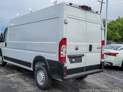 Bright White Clearcoat 2026 RAM ProMaster 2500 High Roof