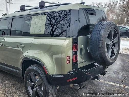 2022 Land Rover Defender 110 X-Dynamic HSE