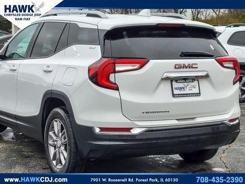 2023 GMC Terrain SLT