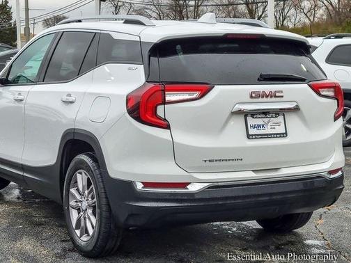 2023 GMC Terrain SLT