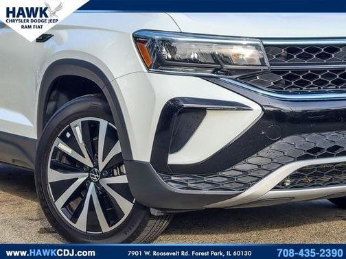 2024 Volkswagen Taos 1.5T SE