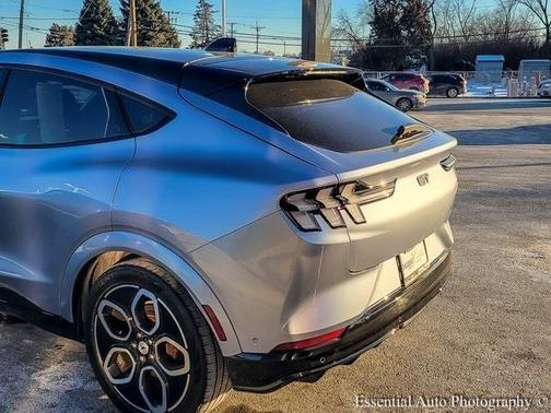 2022 Ford Mustang Mach-E GT