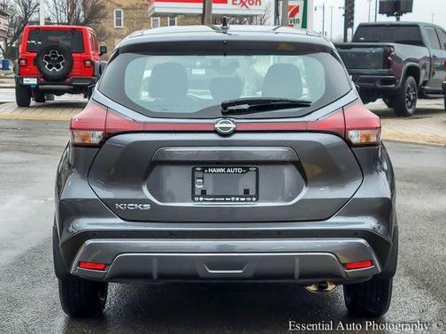 2023 Nissan Kicks S