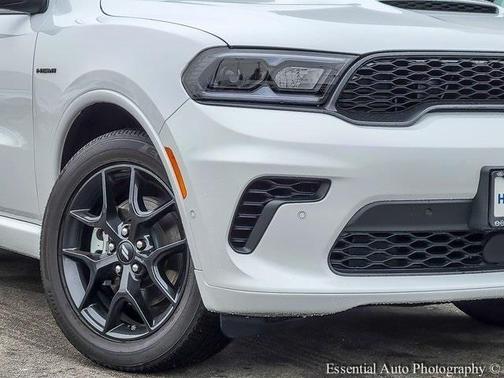 White Knuckle Clearcoat 2026 Dodge Durango GT Plus HEMI V8