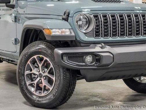 2026 Jeep Gladiator Sport