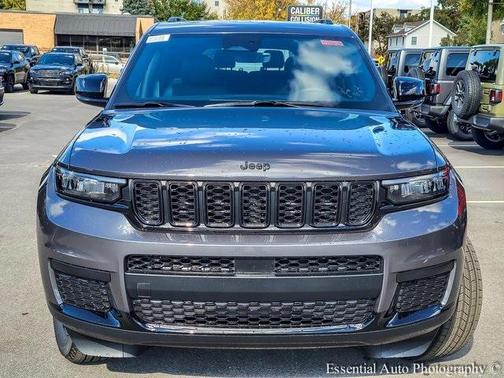 2025 Jeep Grand Cherokee L Laredo