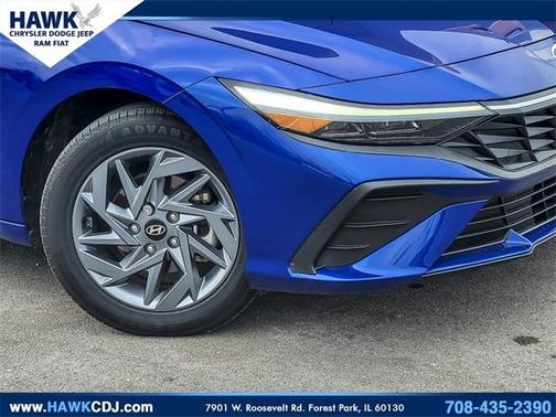 2024 Hyundai ELANTRA SEL