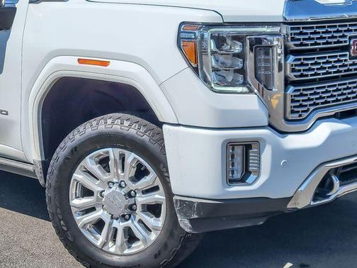 Summit White 2022 GMC Sierra 2500 Denali