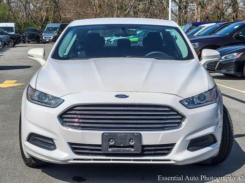 White Platinum Clearcoat Metallic 2013 Ford Fusion SE