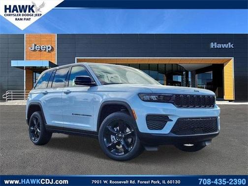 2025 Jeep Grand Cherokee Laredo