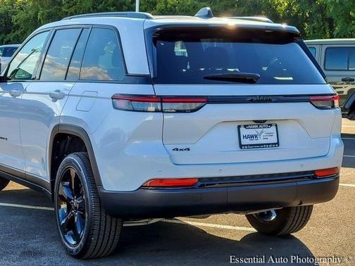 2024 Jeep Grand Cherokee Laredo