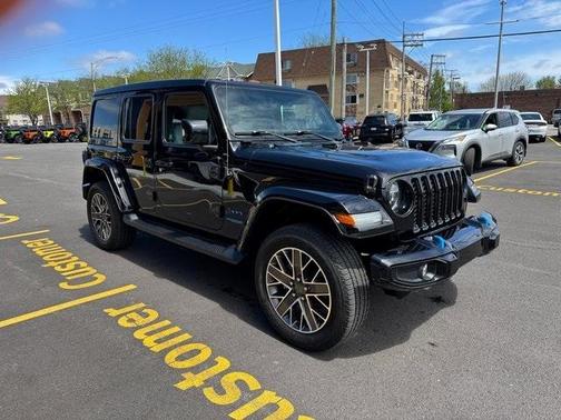 2022 Jeep Wrangler Unlimited 4xe Sahara