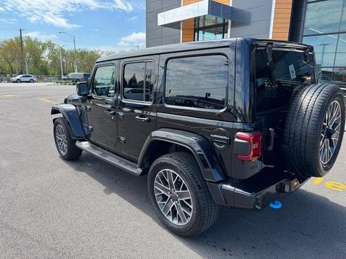 2022 Jeep Wrangler Unlimited 4xe Sahara